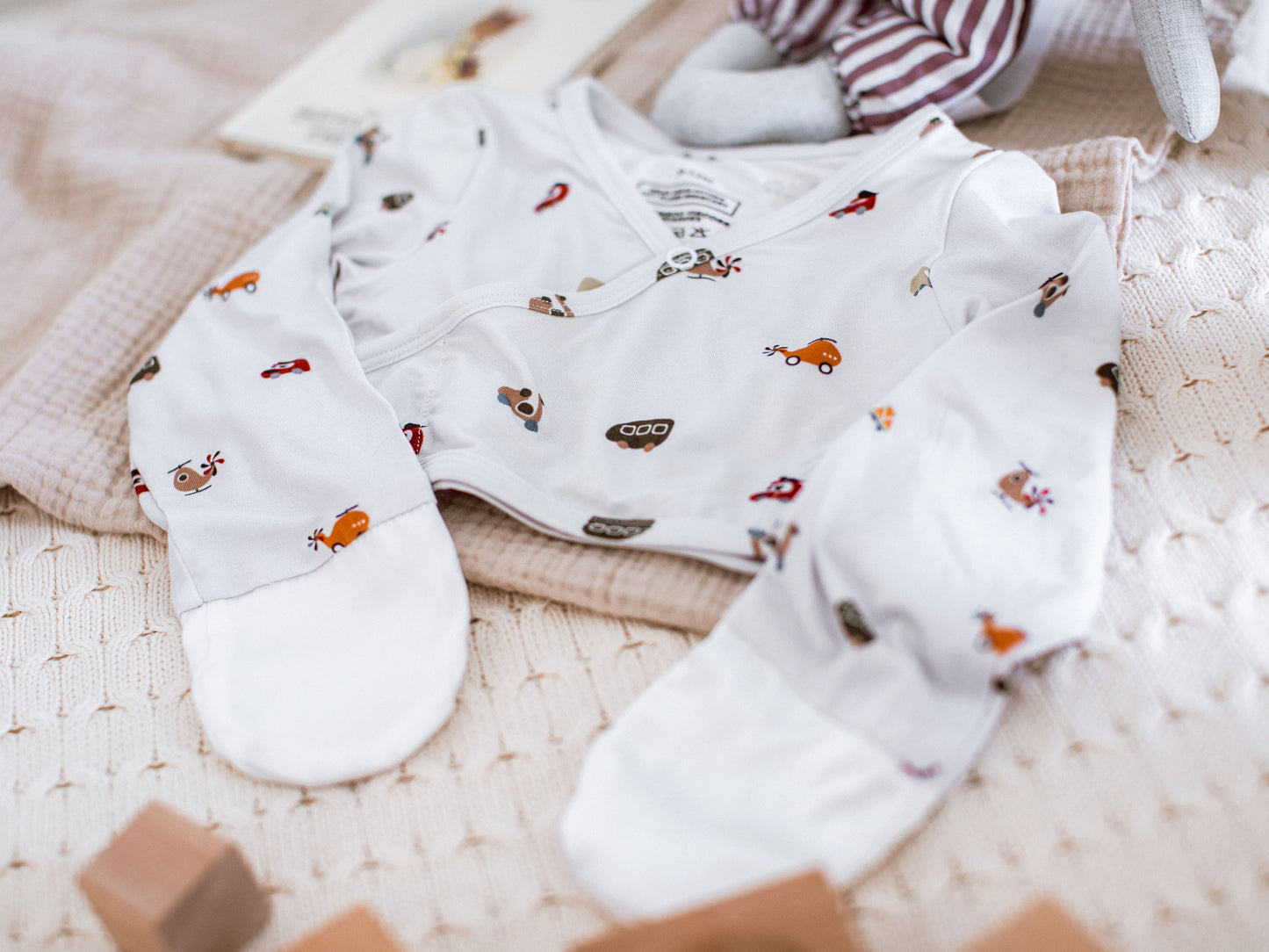 SnuggleSleeves Scratch-Guard Shirt